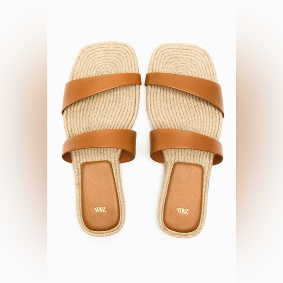 NWT ZARA LOW-HEELED STRAPPY LEATHER SANDALS 42 11 - Picture 2 of 2